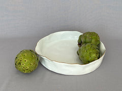 CERAMICS - Round platter - Shallow - Golden rim