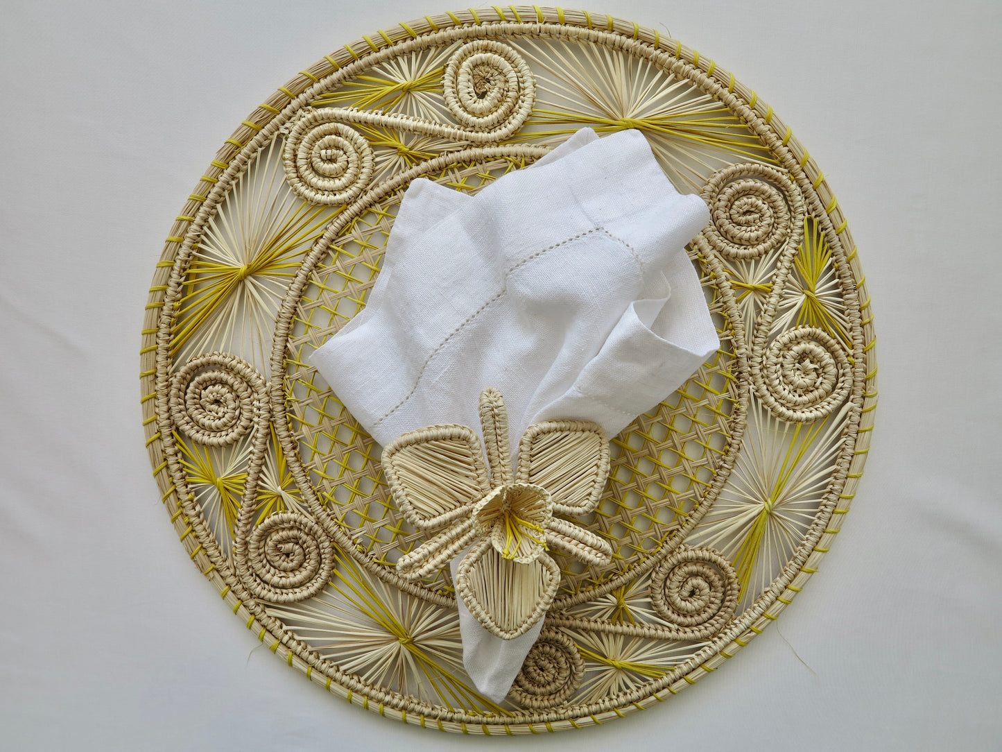IRACA DI COLOMBIA - Caracol placemat - Neutral & yellow (set of 2)