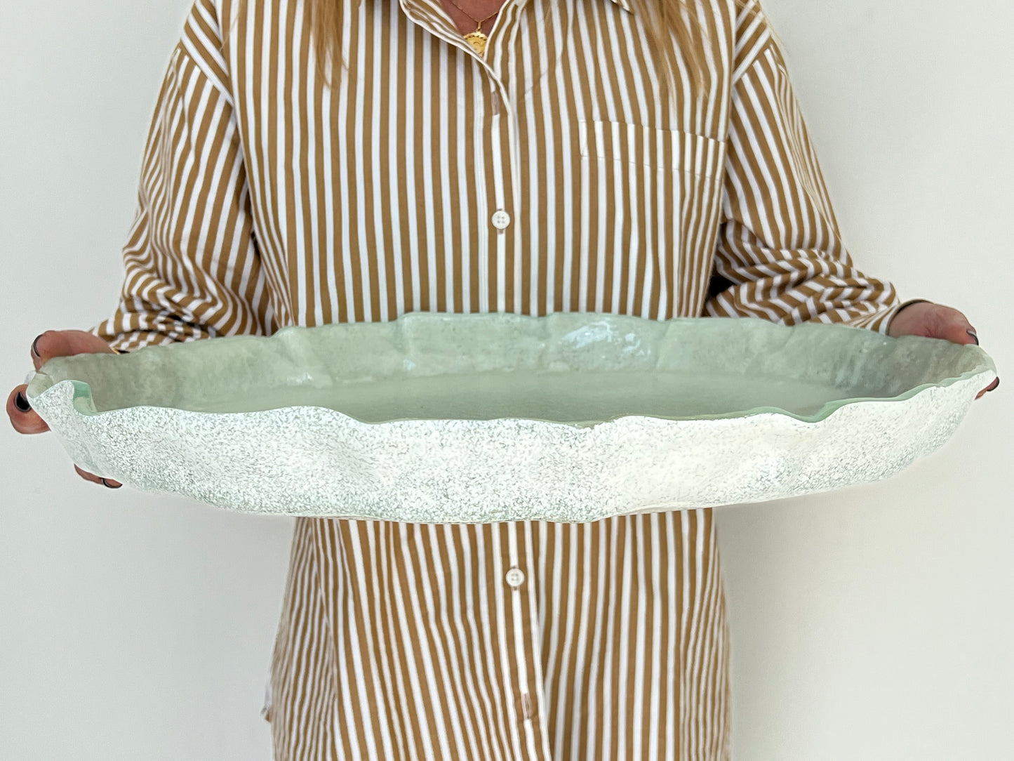 MEDUSA - Large shallow platter - White