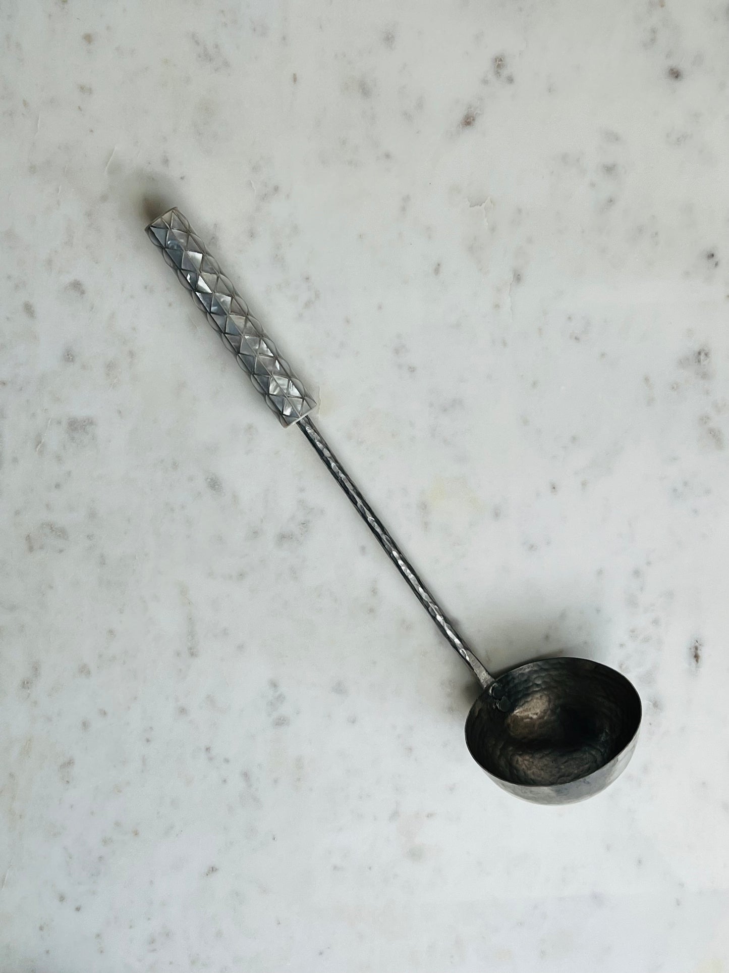 MAISON TARAZI - Mother Of Pearl ladle