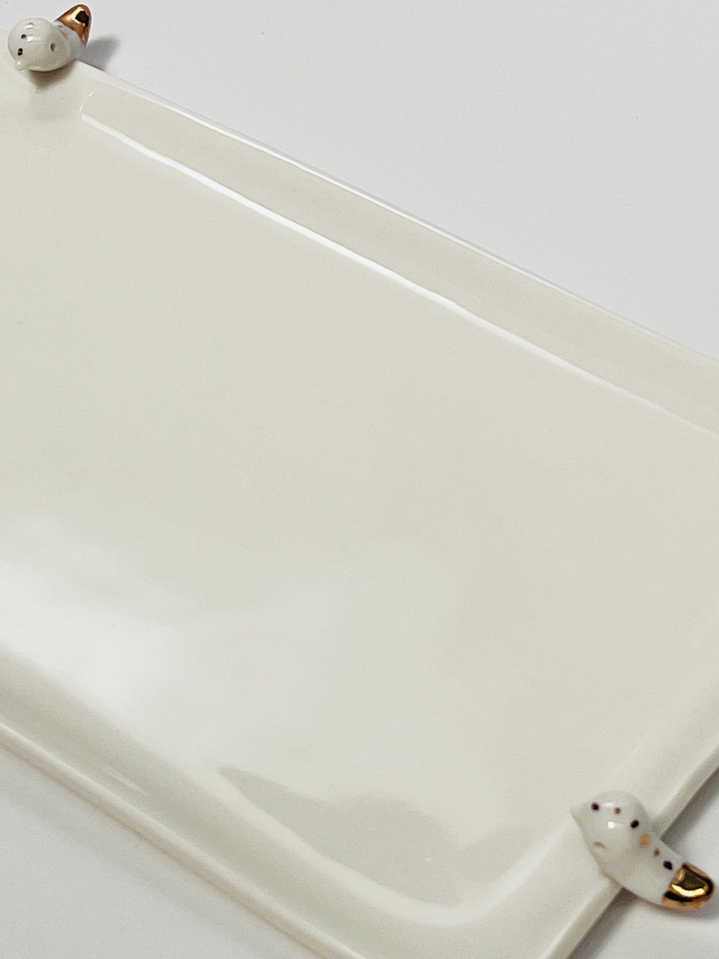 SYMA CERAMICS - Golden Birds Mayte platter - 2 birds